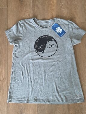 NWT Women's Life is Good Cat Yin Yang Size Large, Crusher Tee.  Black & Gray.